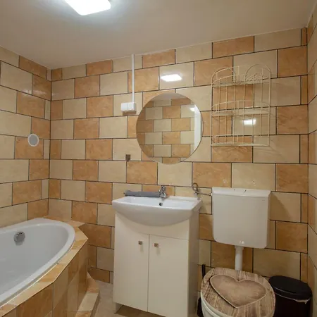 4 2 Bathroom Super Large With Ac شقة